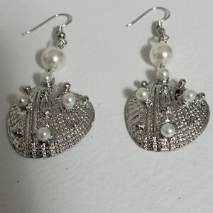 Silver and Pearl Shell Dangle Earrings light weight not heavy